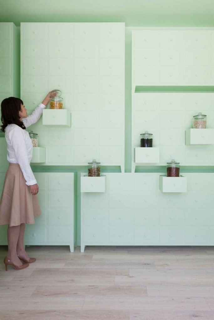 Sumiyoshido kampo lounge, clinic for acupuncture and moxibustion