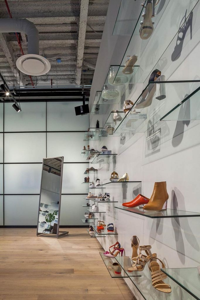 Calvin Klein Showroom in Mexico has ‘a box inside another box’