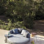 FLAT - a collection of outdoor furniture by Mario Ruiz