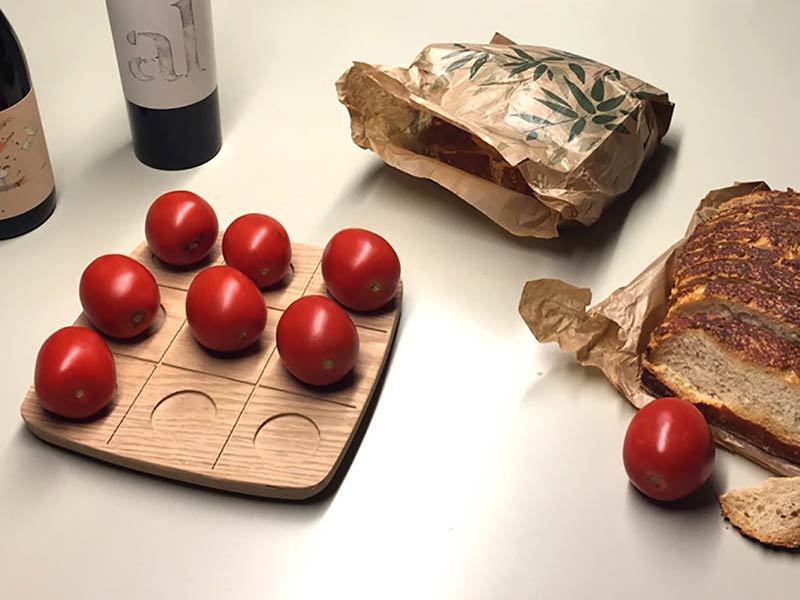 WOODY Tic Tac Toe - Drinking set by ROKdesign + AG Cerámica