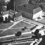 NAWA - a sculpture designed by Oskar Zięta