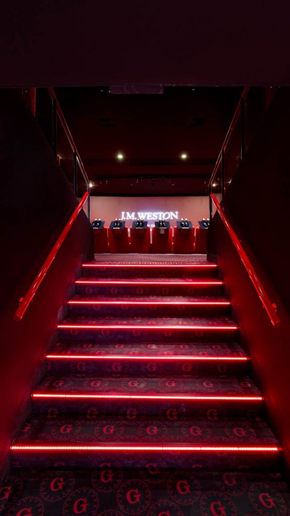 J.M. Weston at Gaumont Ambassade by loci anima