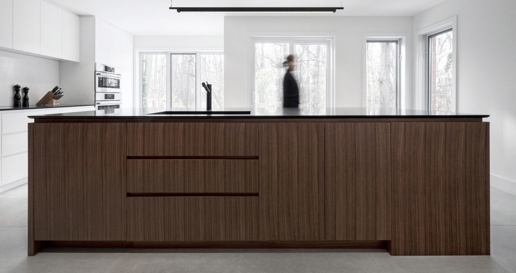 ÎLE BLANCHE Residence by APPAREIL architecture