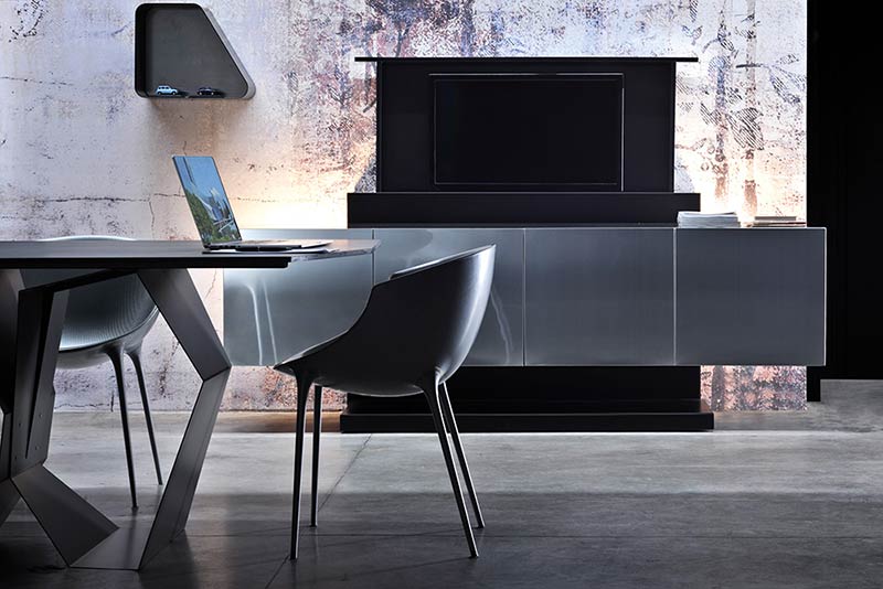 SOHO, the sideboard that conceals your TV