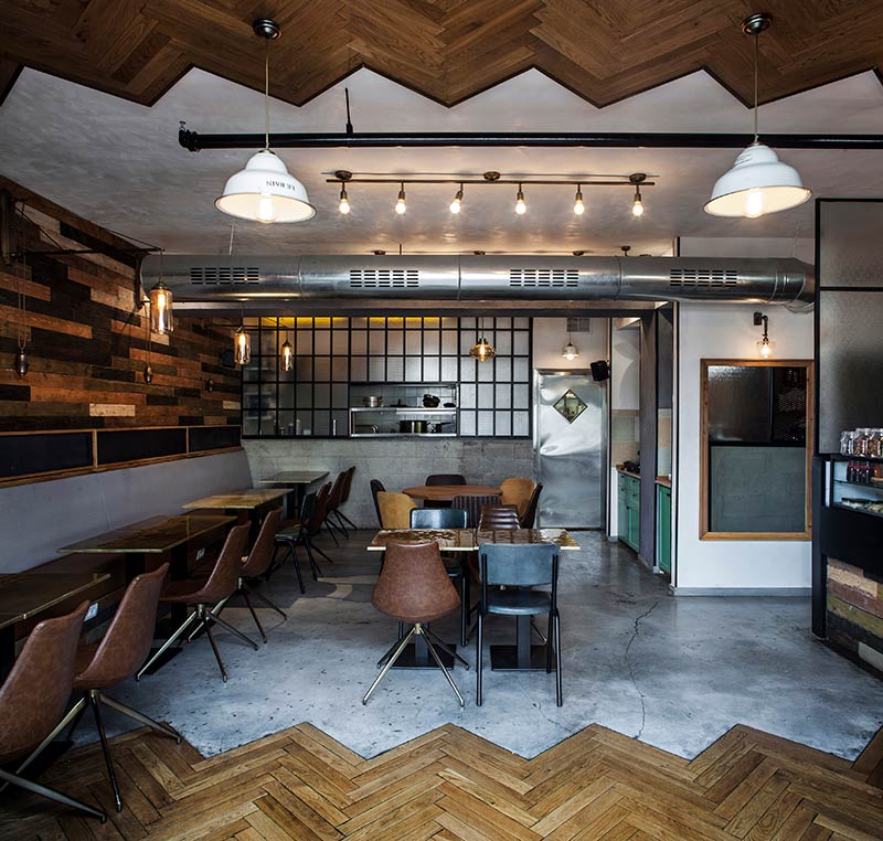 Ground Cafe by Roy David Studio
