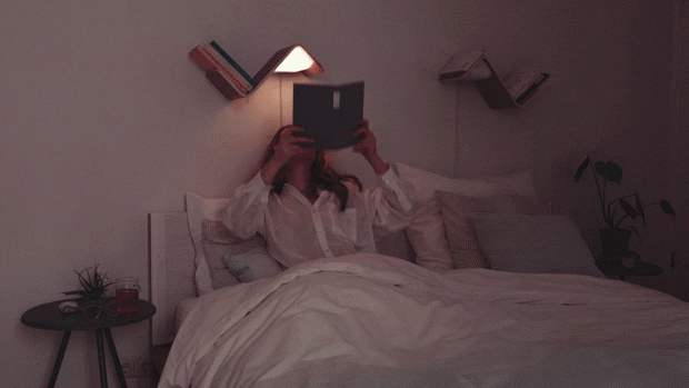 Say hi to LiliLite - the all-in one solution for reading in bed