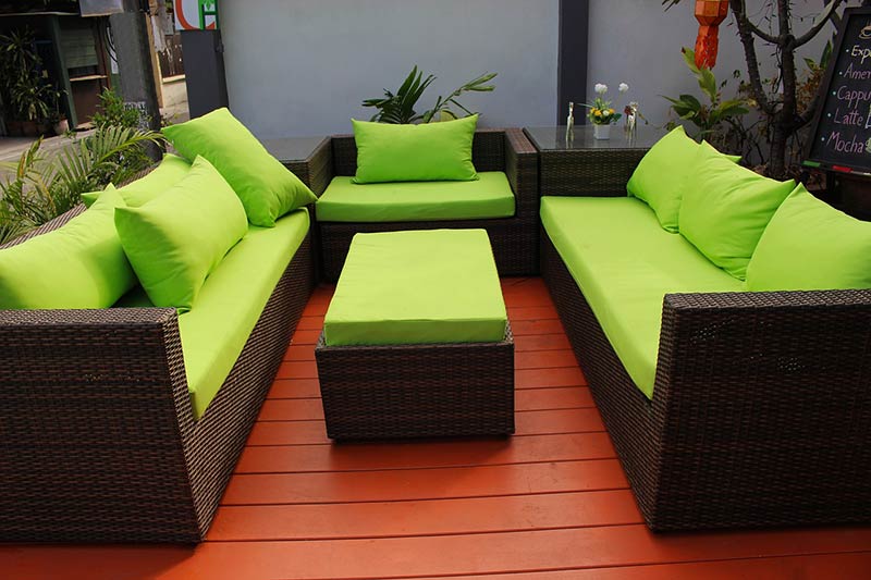 How to Make Your Front Yard a Social Space