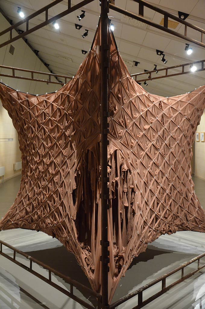 "Skin", an inhabitable sculpture, constructed using 1800 pairs of tights