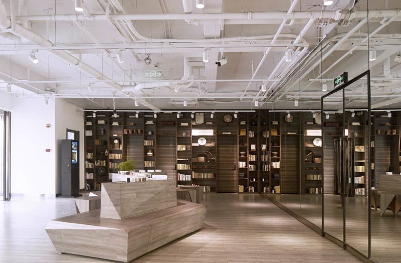 City Inn / Chu Chih-Kang Space Design