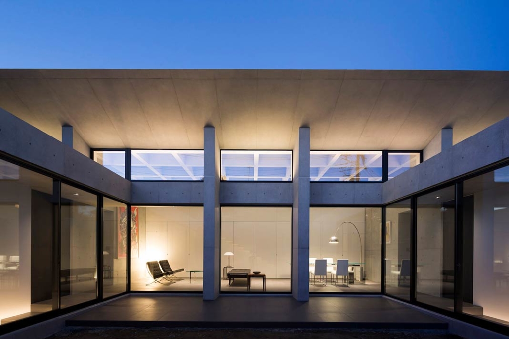 GRID - a house with museum-like qualities
