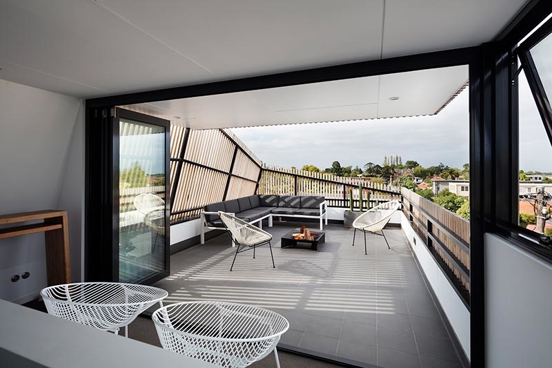 St Kilda East Townhouses by Jost Architects