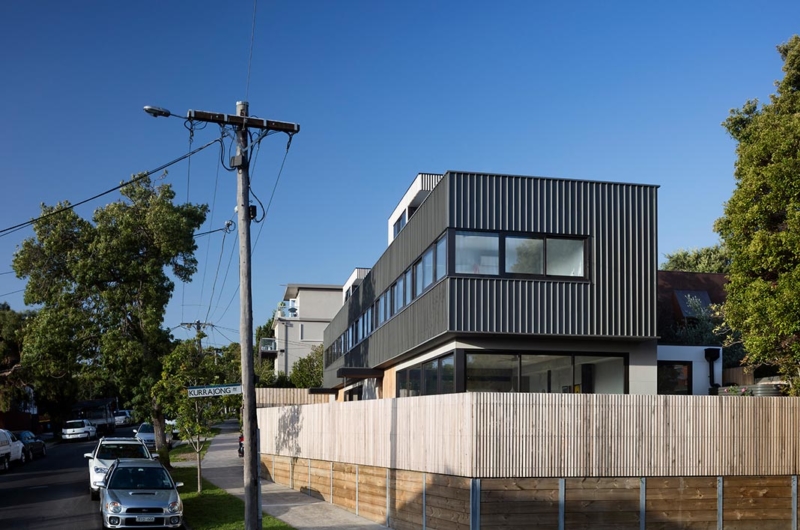 St Kilda East Townhouses by Jost Architects