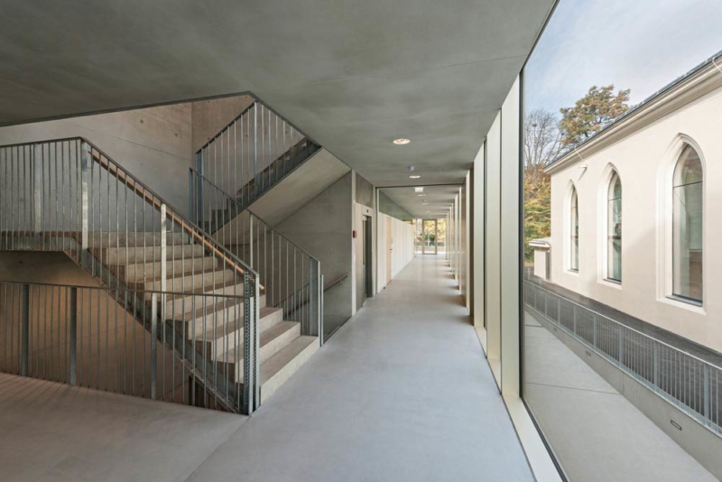 Extension of the Lycée Français de Vienne and Renovation of the Studio Molière by Dietmar Feichtinger Architectes