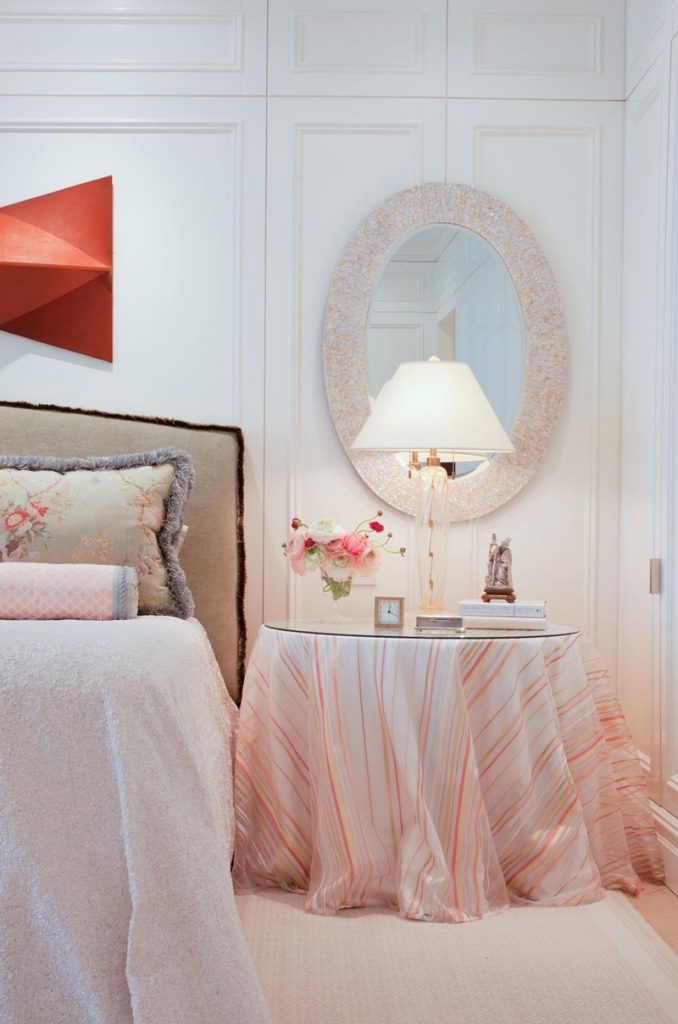 Manhattan Pre-War Apartment Renovation With Colorful Latin American Flair