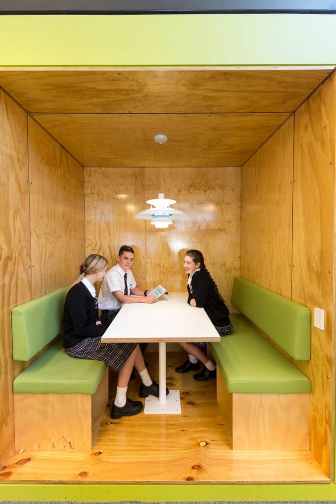 Mamre Anglican School by day bukh architects