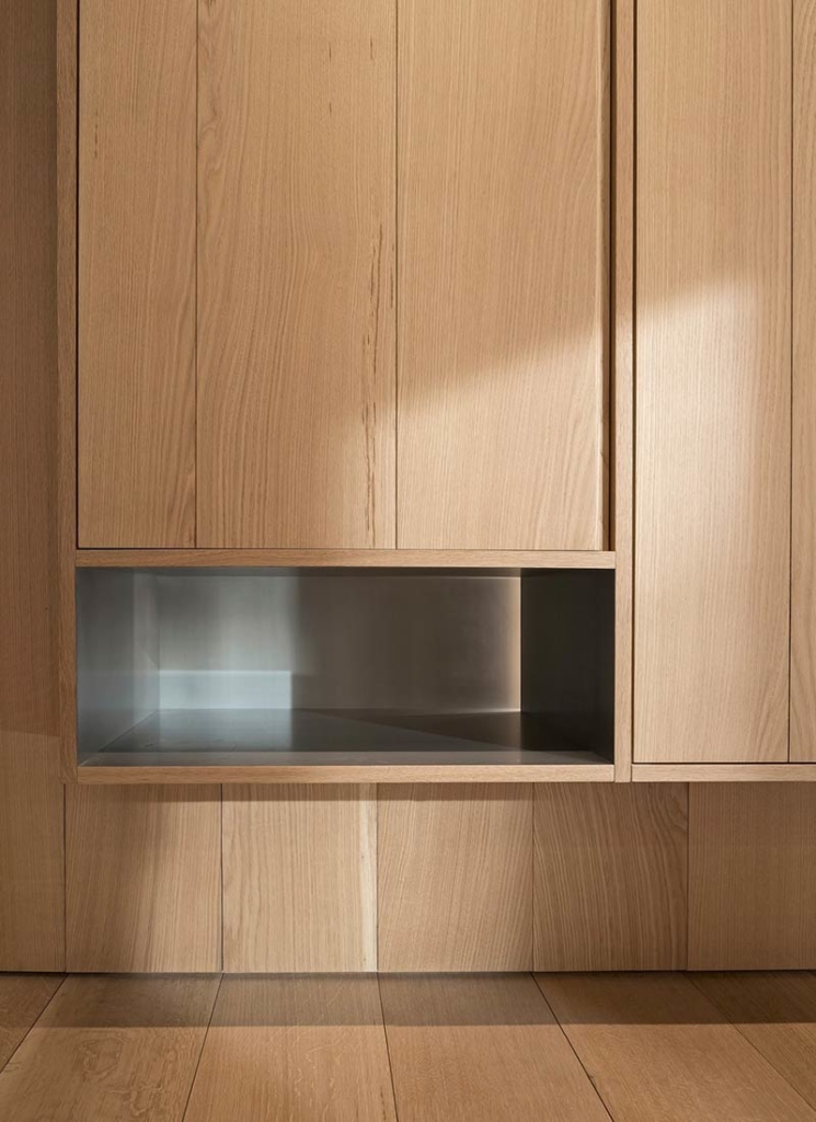 Photographer's Loft by Desai Chia Architecture PC