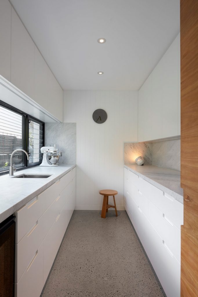 The Light Box by Finnis Architects with Damon Hills