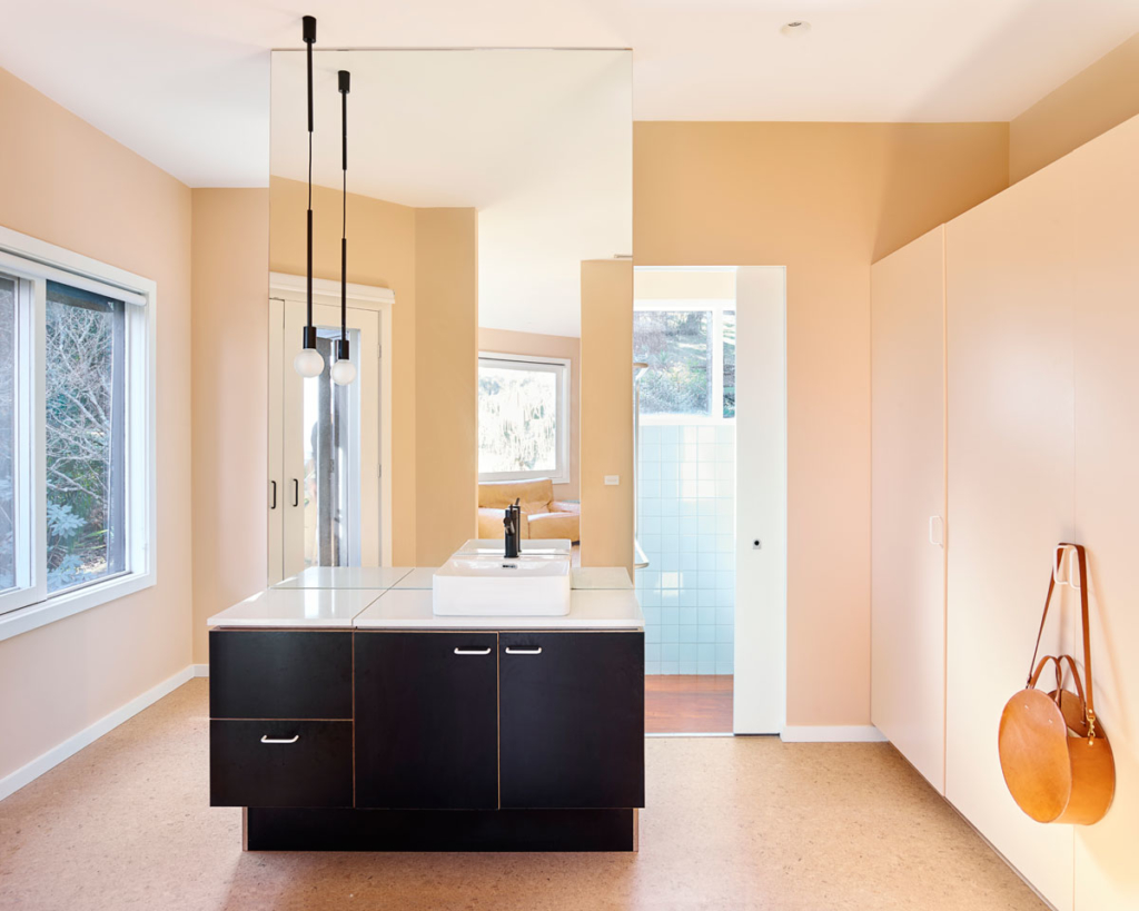 Selby Aura Family Home