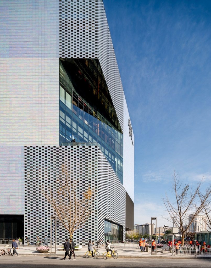 MVRDV’s M·Cube Combines Pearlescent Exuberance with Contextual Modesty in Beijing