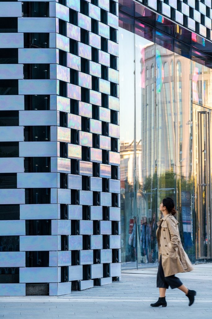 MVRDV’s M·Cube Combines Pearlescent Exuberance with Contextual Modesty in Beijing