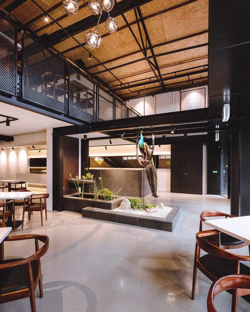 Colourful Yunnan "Peacock" by Rex Lin Architects