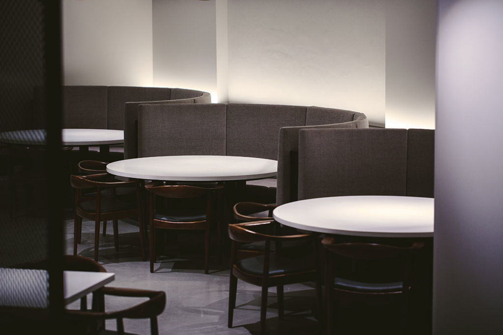 Colourful Yunnan "Peacock" by Rex Lin Architects