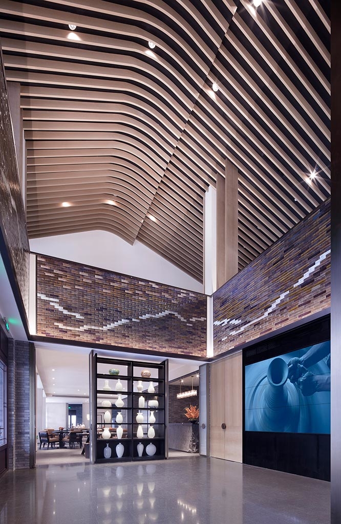 Pottery and Colored Glaze Workshop by Co-Direction Design