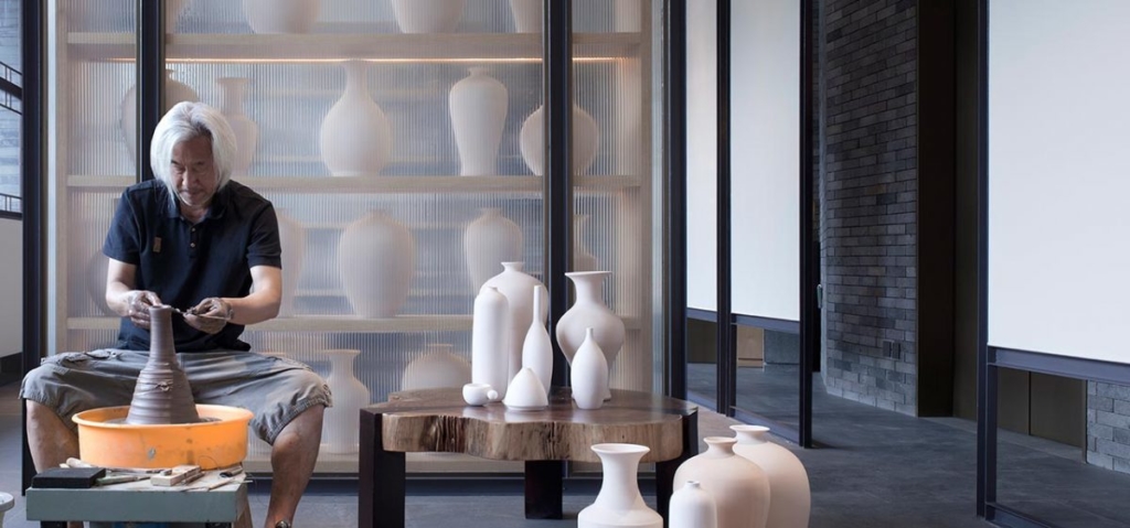 Pottery and Colored Glaze Workshop by Co-Direction Design