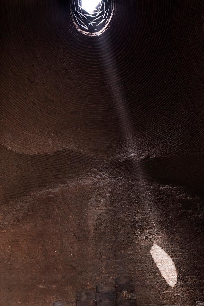 Pottery and Colored Glaze Workshop by Co-Direction Design