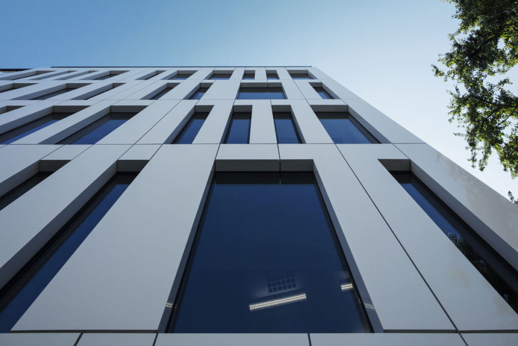 PIANO Office Center, Czech Republic by CMCARCHITECTS