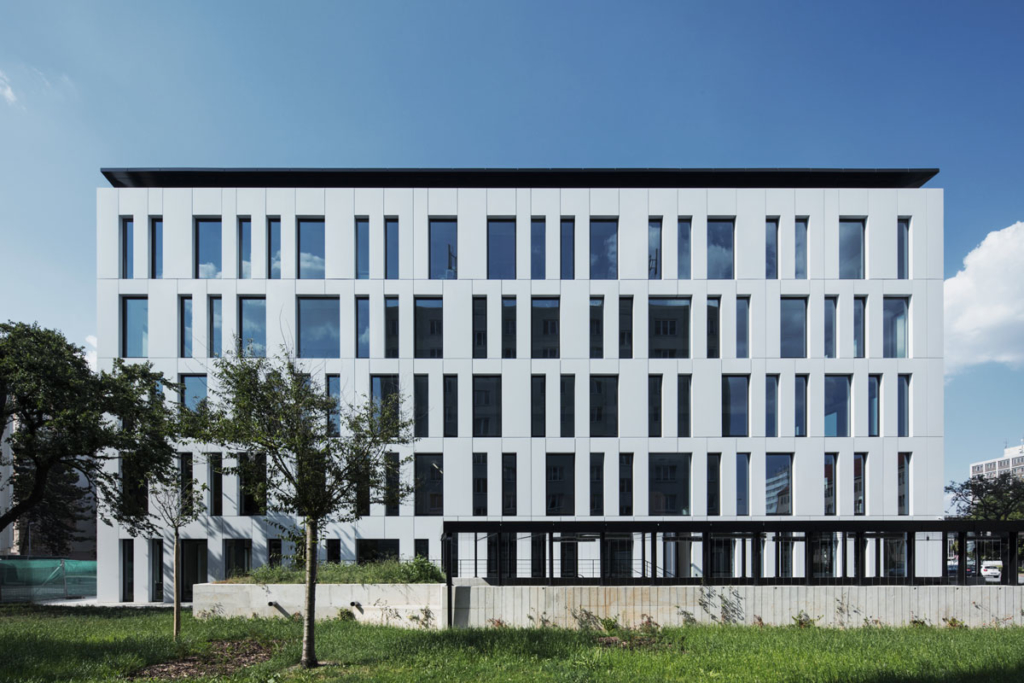 PIANO Office Center, Czech Republic by CMCARCHITECTS