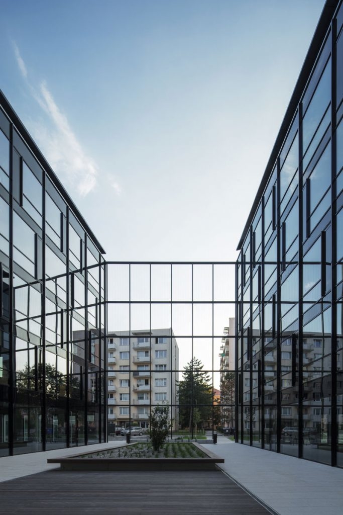 PIANO Office Center, Czech Republic by CMCARCHITECTS