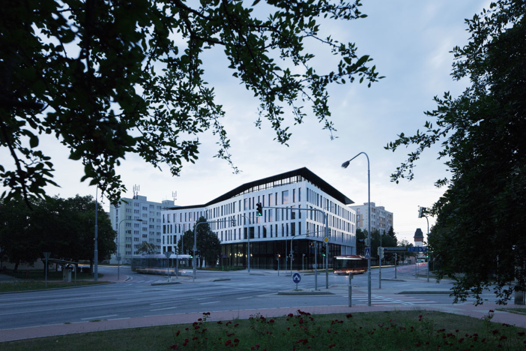 PIANO Office Center, Czech Republic by CMCARCHITECTS