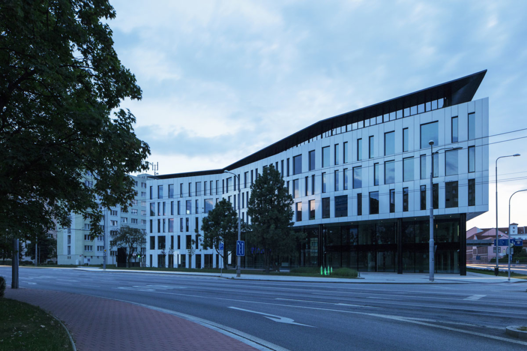 PIANO Office Center, Czech Republic by CMCARCHITECTS