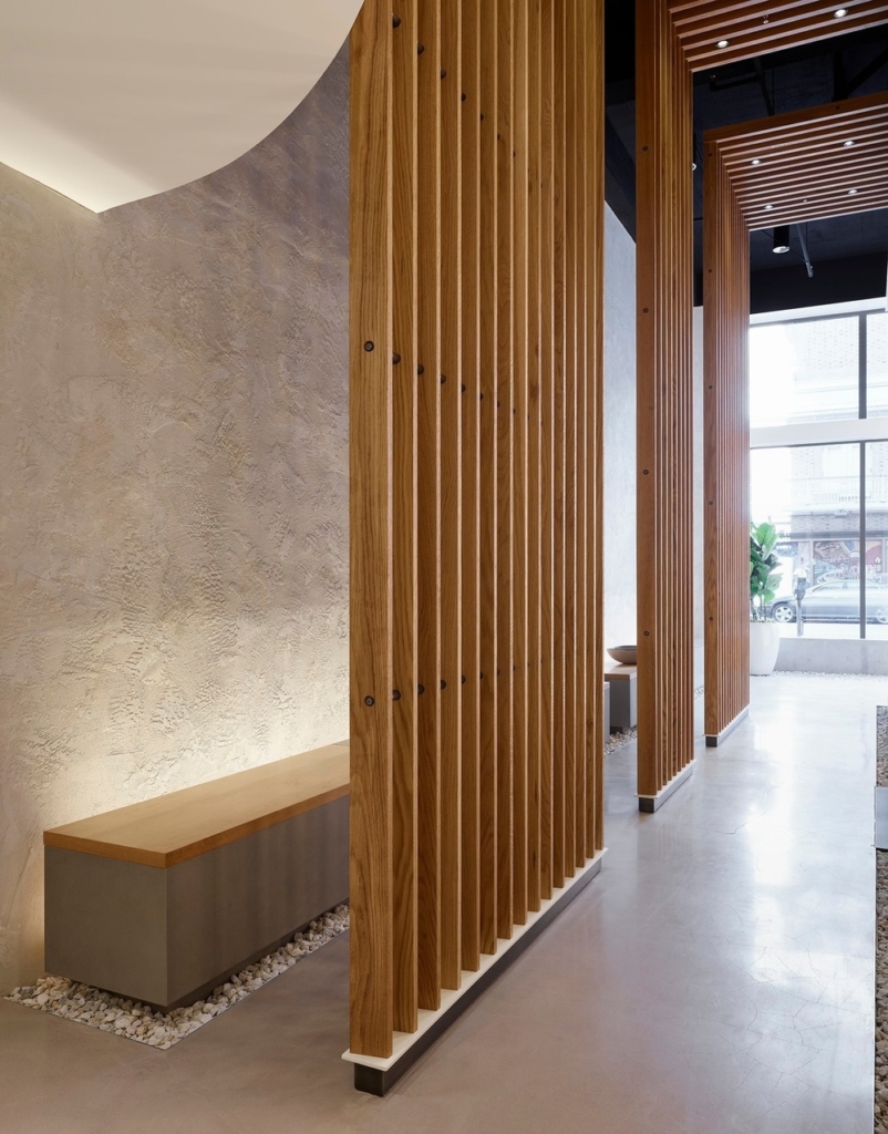 Studio Dental II by Montalba Architects