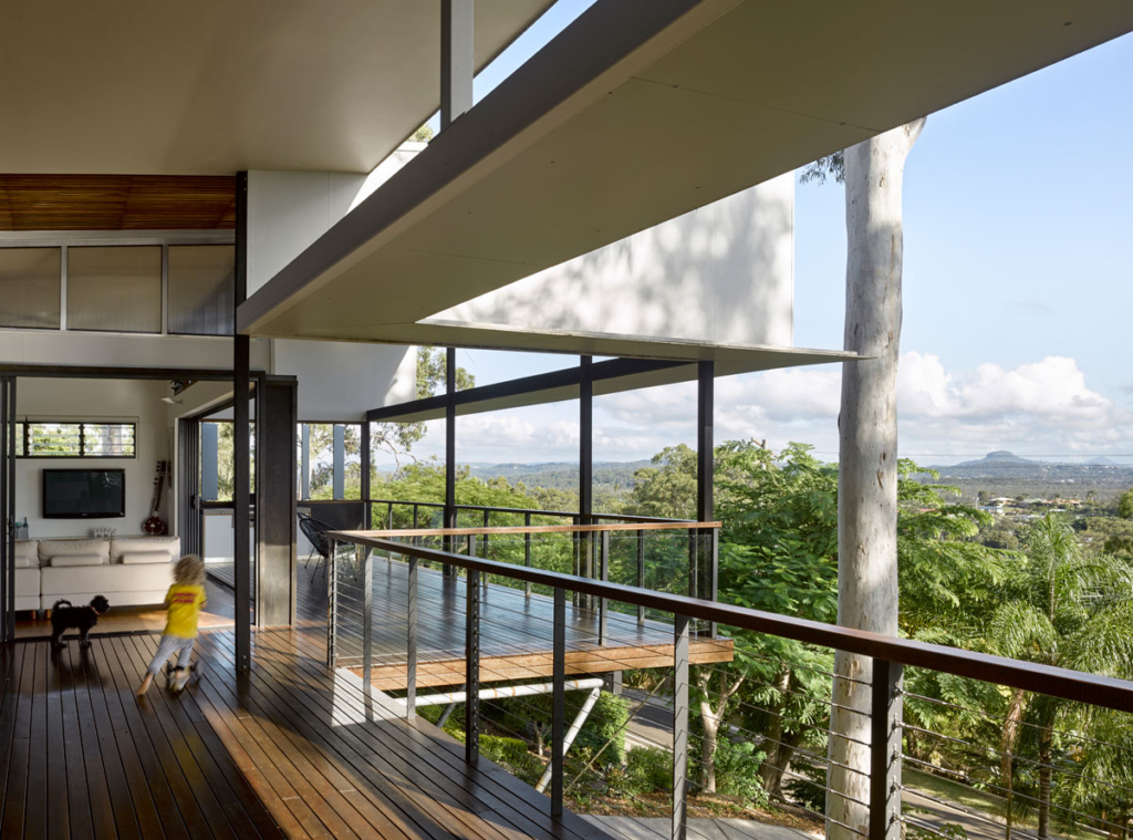 Two Tree House by Bark Design Architects