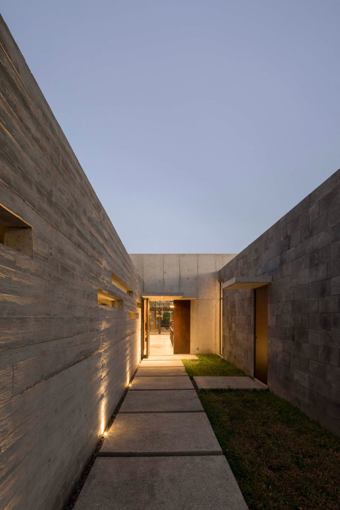 Casa Murray Music by Carazo Arquitectura