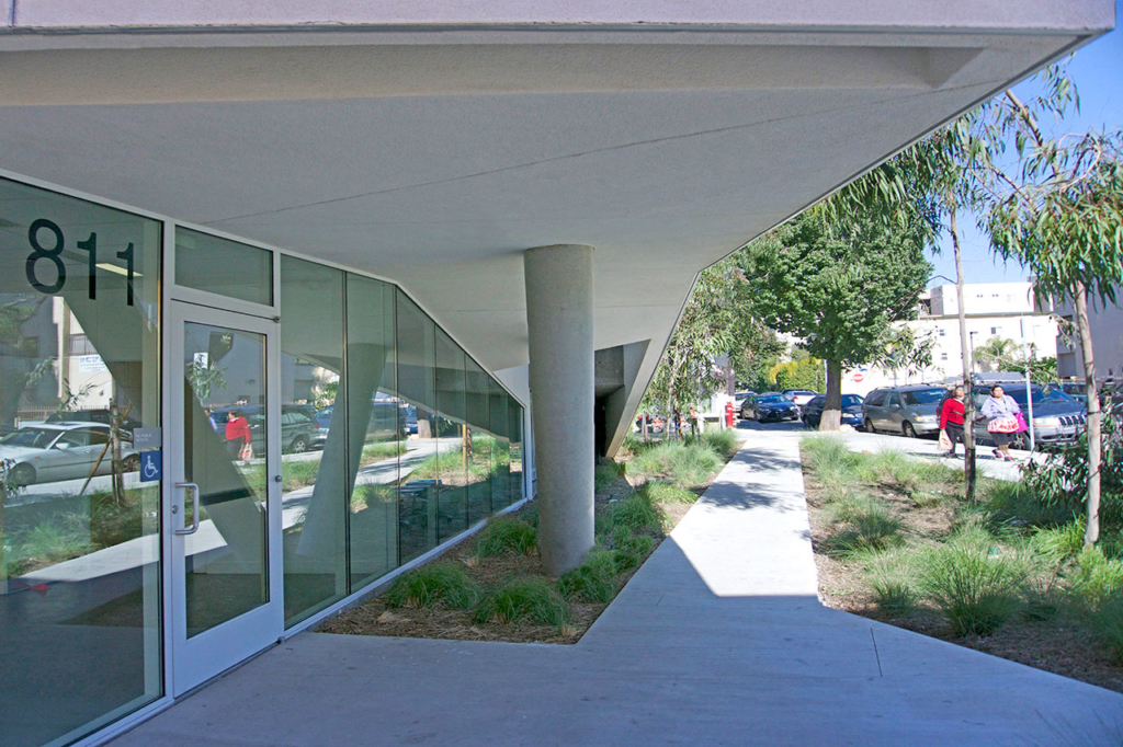 The SIX Veterans Housing by Brooks + Scarpa