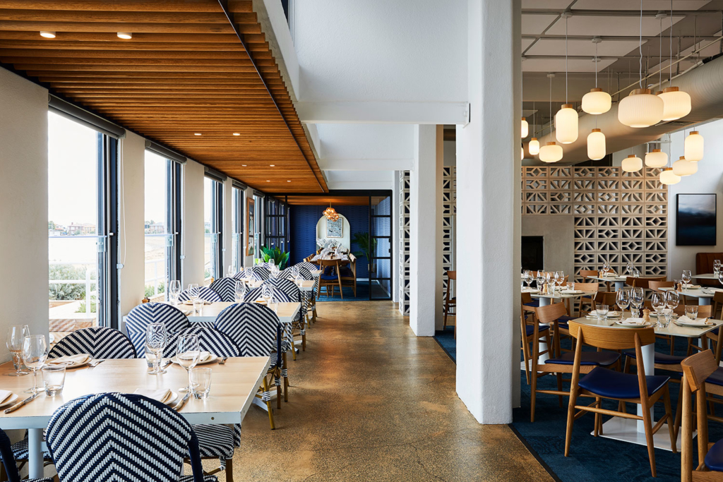 Dining Room / Sebastian Beach Bar & Grill by Ewert Leaf