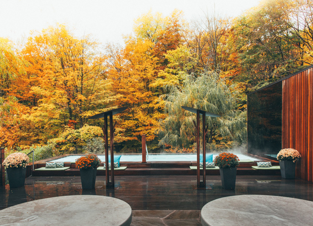 The Pavillon Ouest: a New Relaxation Space at BALNEA spa + réserve thermale Bromont, Canada