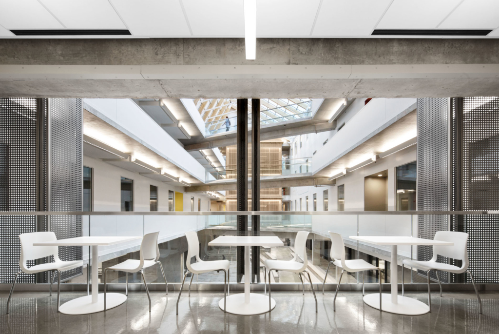 Expansion of the Headquarters of the Confédération des syndicats nationaux (CSN)