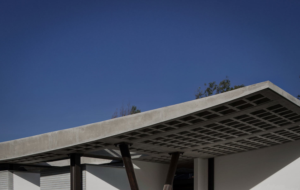 odD House 1.0 in Ecuador by odD+ Architects