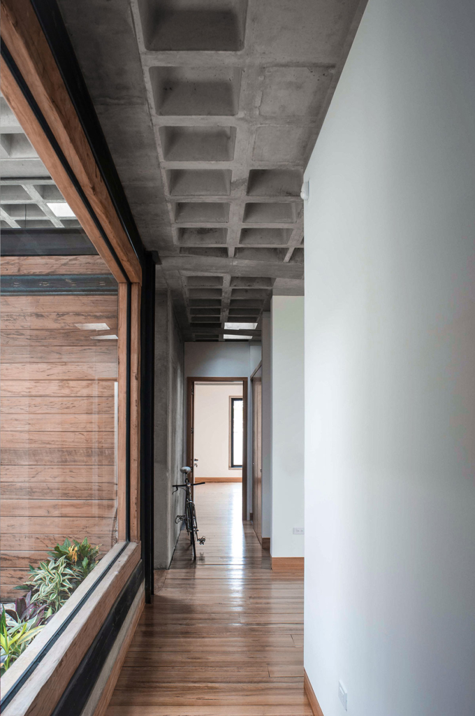 odD House 1.0 in Ecuador by odD+ Architects