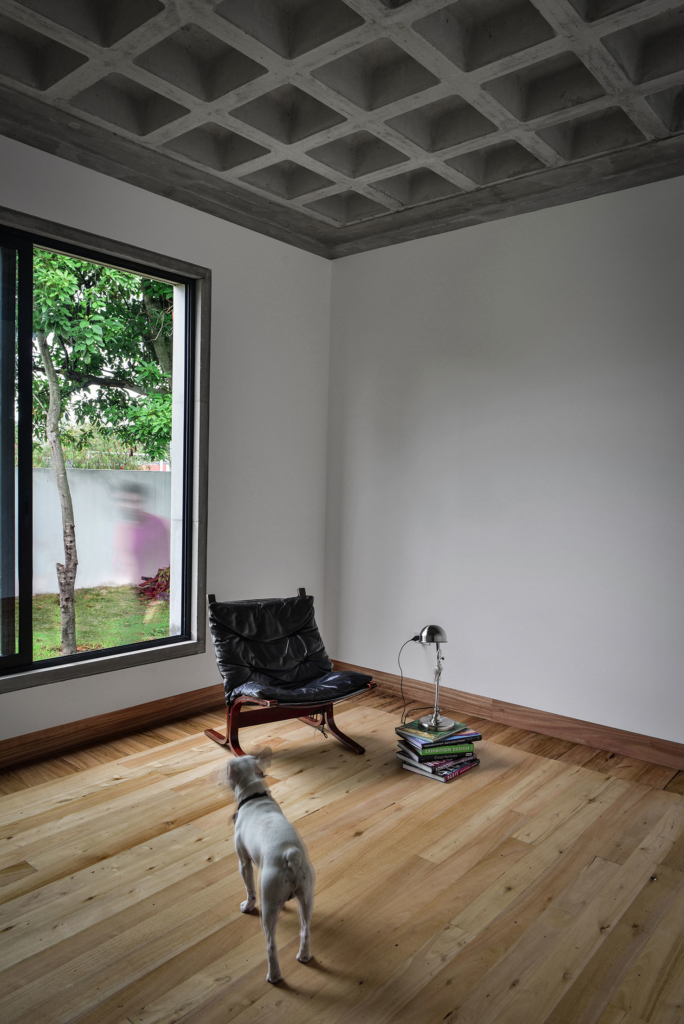 odD House 1.0 in Ecuador by odD+ Architects