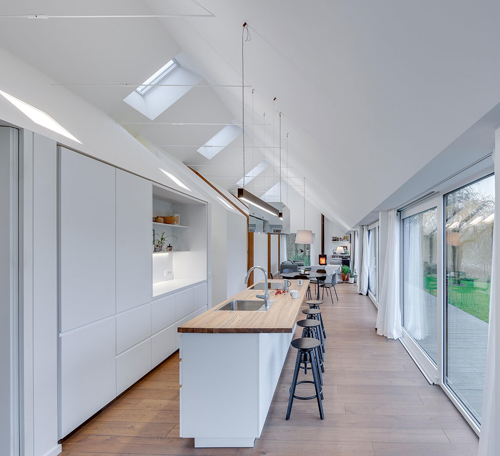 Family House in Pavilnys by DO ARCHITECTS