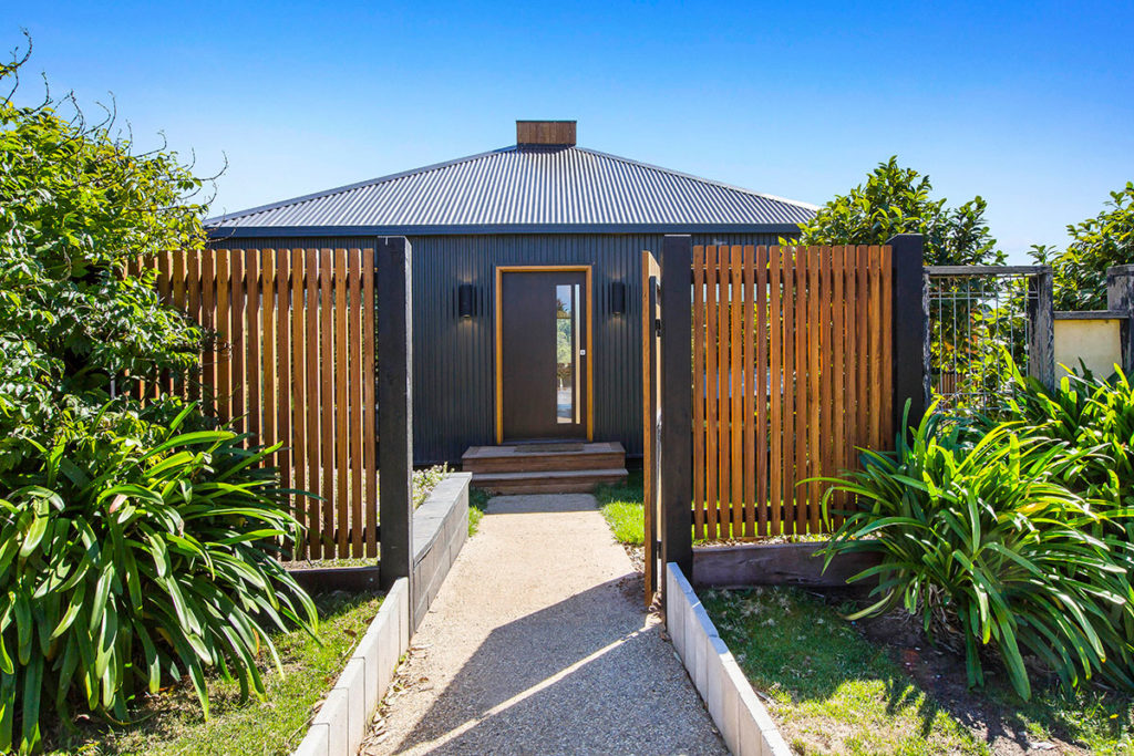 Red Hill Residence, Australia by Finnis Architects