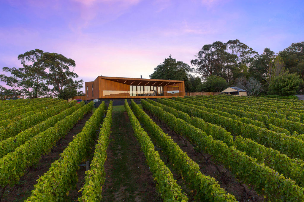 Red Hill Residence, Australia by Finnis Architects