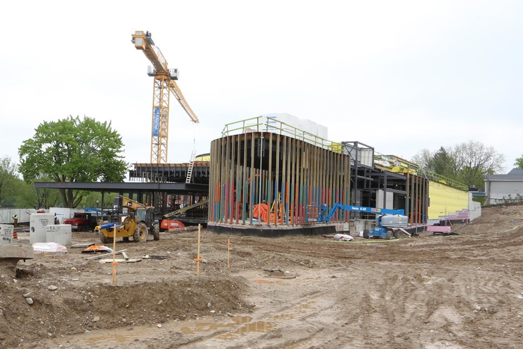 Theatre Construction, Topping-Off Ceremony at the Tom Patterson Theatre for the Stratford Festival