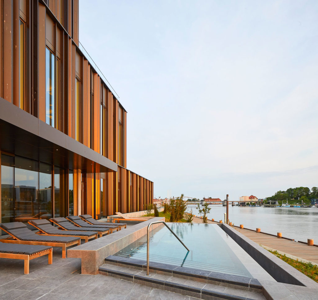 Hotel Alsik / Henning Larsen Architects