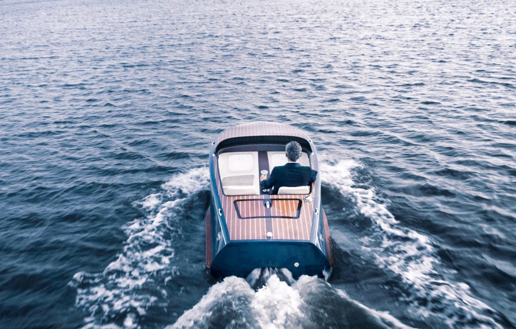 Beau Lake introduces the Tahoe ’14 and Lugano ’14 Electric Boats